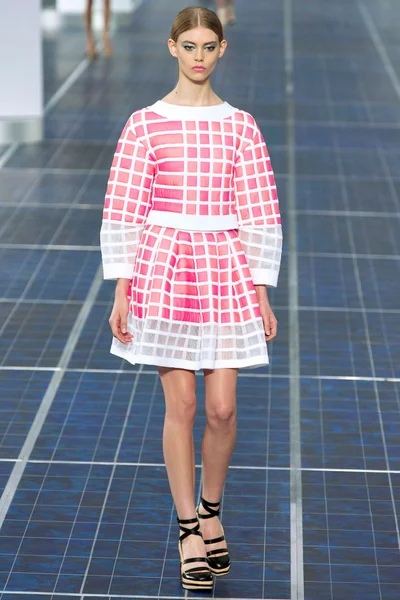 Look 34